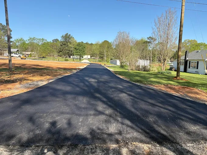 Asphalt paving in North Alabama