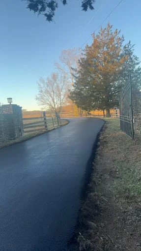Residential asphalt driveway paving